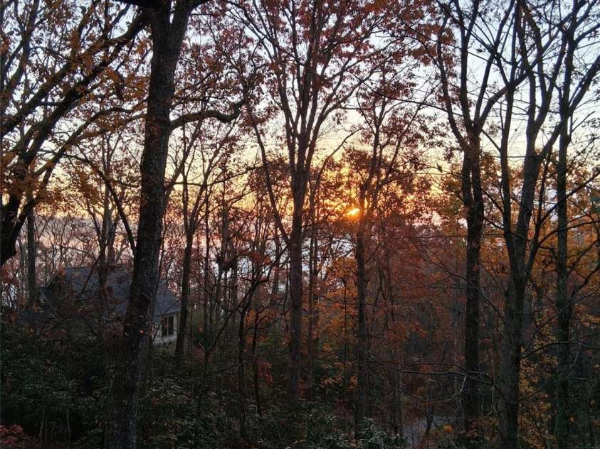 752 Burnside Trail, Hendersonville, NC 28792.  MLS# CAR4341160, YatesRealty ID 9969. 
