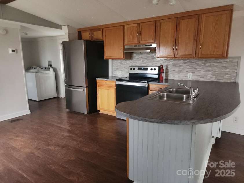 6915 Airport Road, Mt Croghan, SC 29727.  MLS# CAR4237552, YatesRealty ID 9971. 