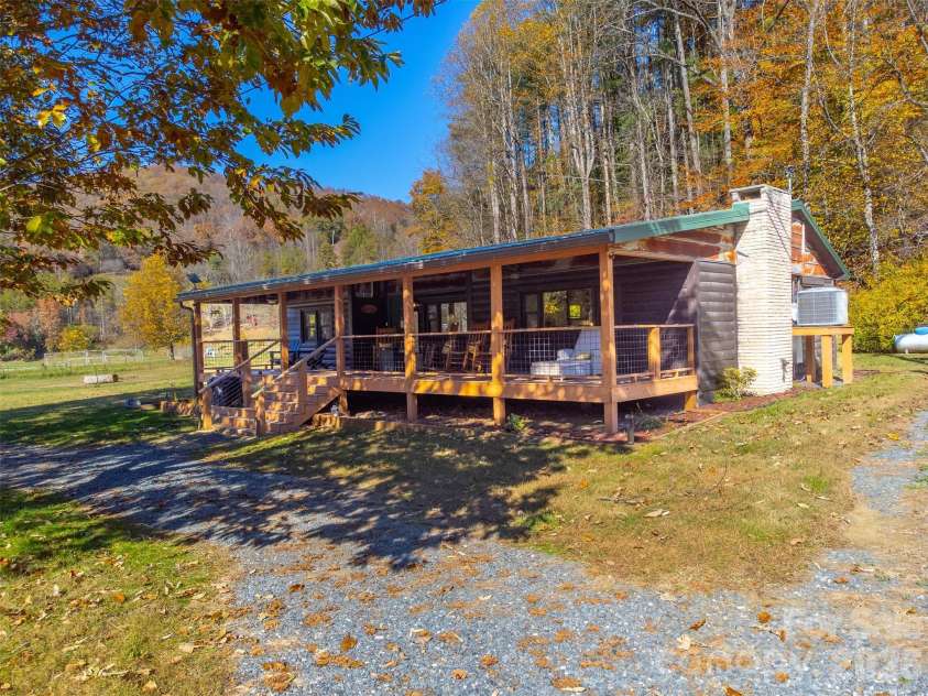 3385 Alarka Road, Bryson City, NC 28713.  MLS# CAR4364901, YatesRealty ID 9974. 