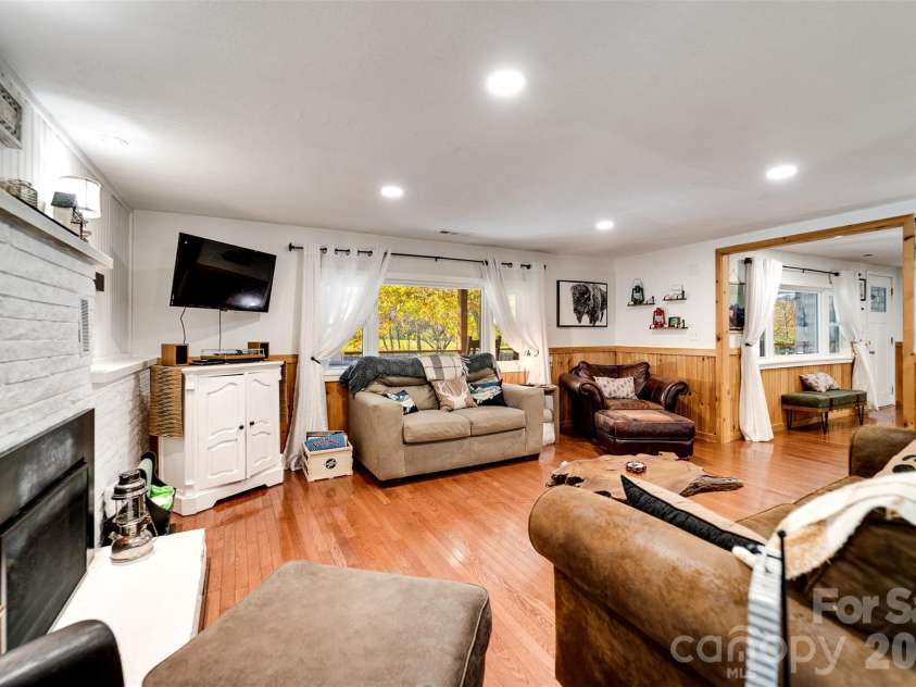 3385 Alarka Road, Bryson City, NC 28713.  MLS# CAR4364901, YatesRealty ID 9974. 