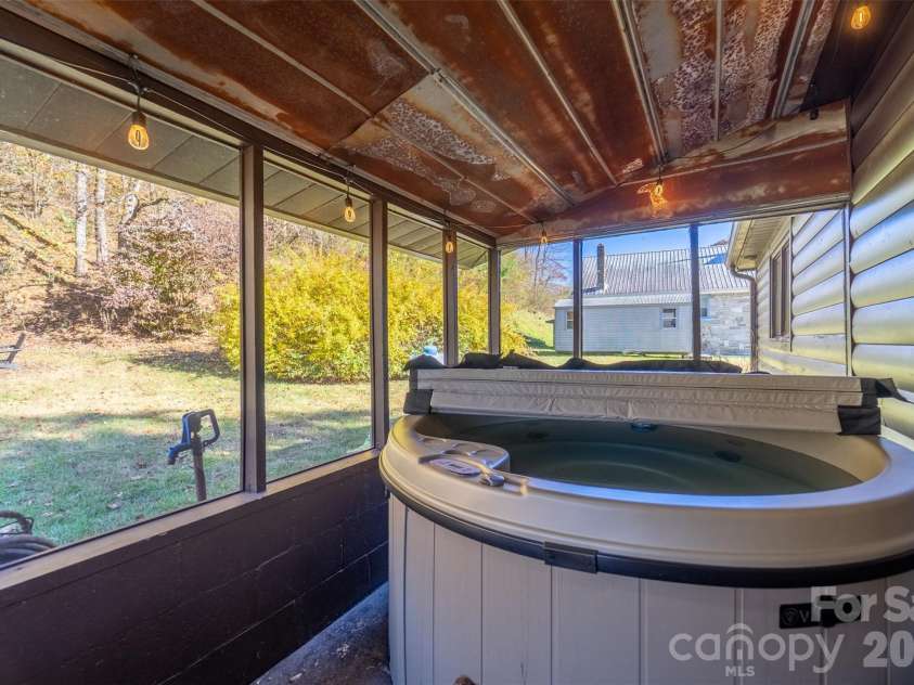 3385 Alarka Road, Bryson City, NC 28713.  MLS# CAR4364901, YatesRealty ID 9974. 