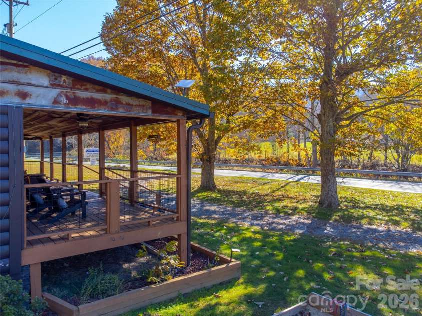 3385 Alarka Road, Bryson City, NC 28713.  MLS# CAR4364901, YatesRealty ID 9974. 