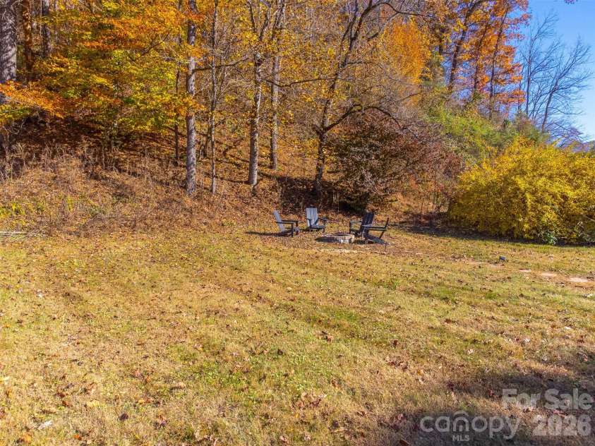3385 Alarka Road, Bryson City, NC 28713.  MLS# CAR4364901, YatesRealty ID 9974. 