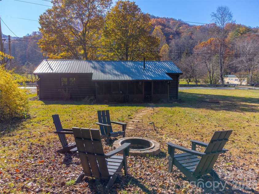 3385 Alarka Road, Bryson City, NC 28713.  MLS# CAR4364901, YatesRealty ID 9974. 