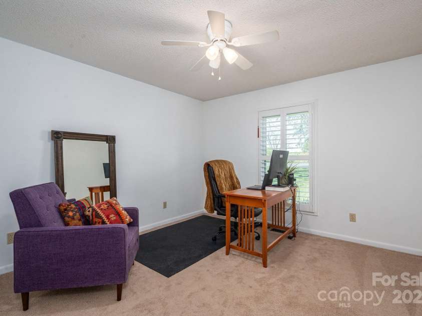 695 Linwood Road, Mooresville, NC 28115.  MLS# CAR4249252, YatesRealty ID 9974. 
