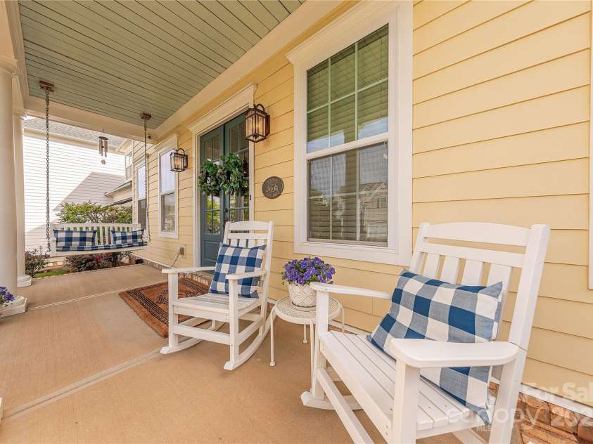 5250 Meadowcroft Way, Fort Mill, SC 29708.  MLS# CAR4251880, YatesRealty ID 9976. Front Porch