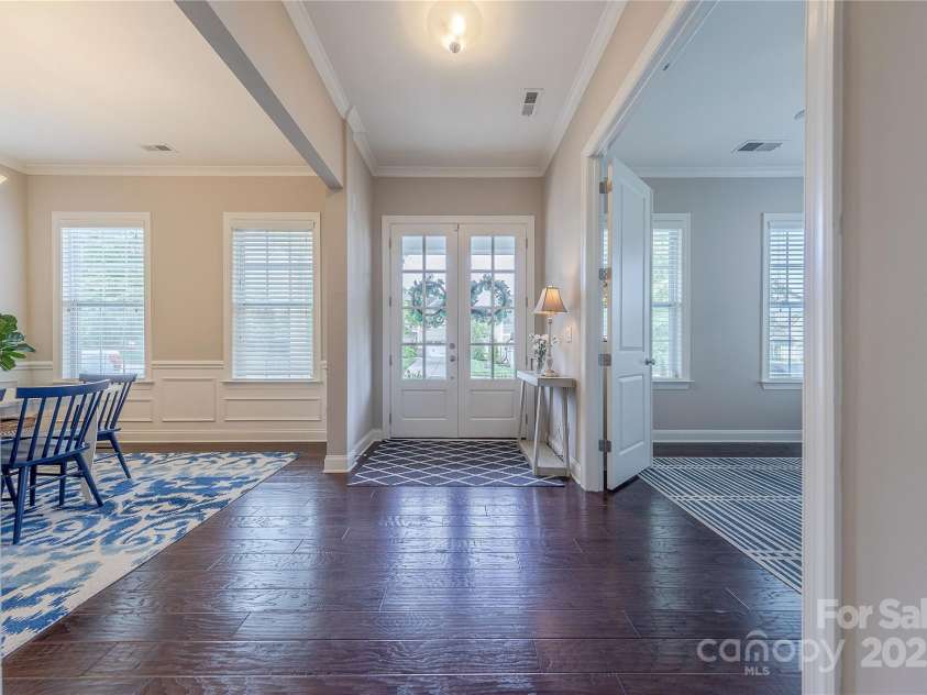 5250 Meadowcroft Way, Fort Mill, SC 29708.  MLS# CAR4251880, YatesRealty ID 9976. Hardwood Floors