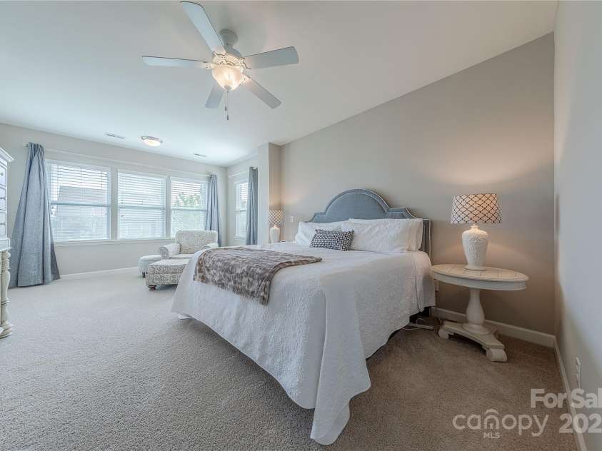 5250 Meadowcroft Way, Fort Mill, SC 29708.  MLS# CAR4251880, YatesRealty ID 9976. Primary Suite
