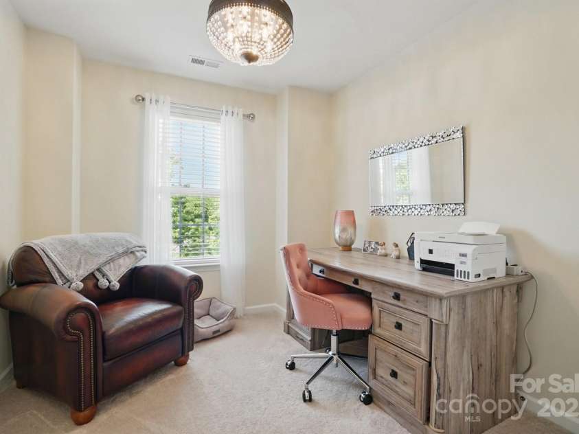 9204 Washam Potts Road, Cornelius, NC 28031.  MLS# CAR4252980, YatesRealty ID 9977. 