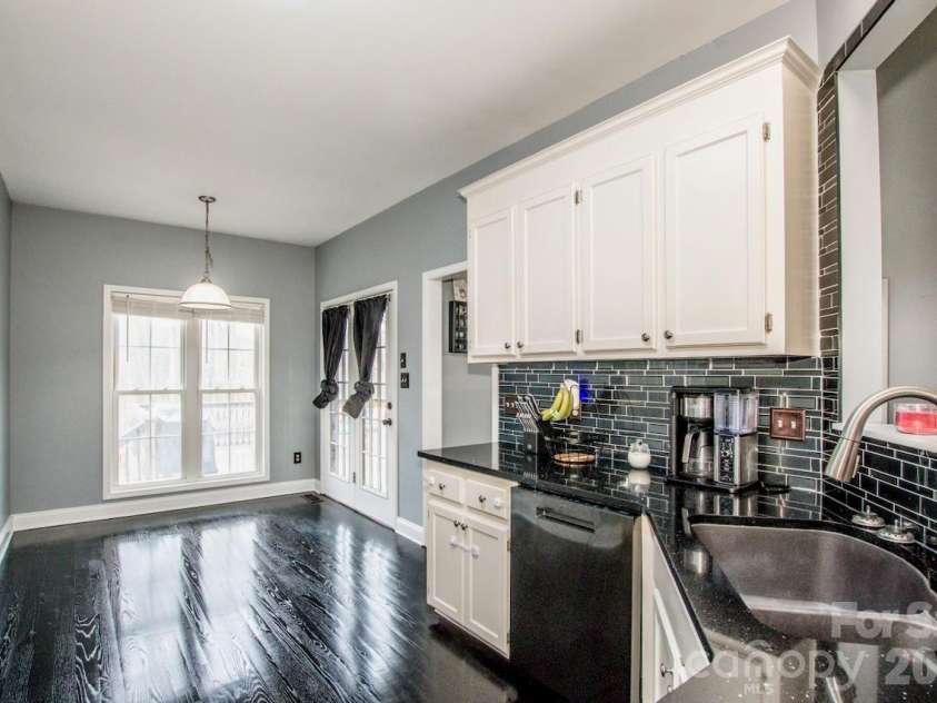 225 Delview Drive, Cherryville, NC 28021.  MLS# CAR4355321, YatesRealty ID 9978. 
