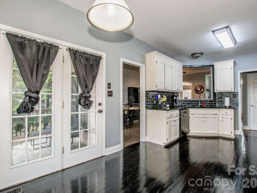 225 Delview Drive, Cherryville, NC 28021.  MLS# CAR4355321, YatesRealty ID 9978. 
