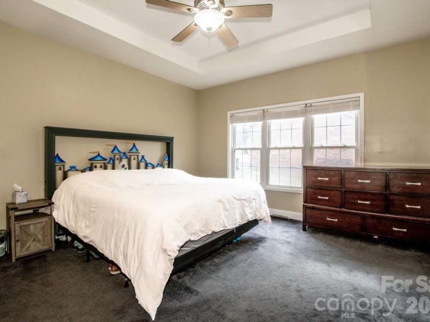 225 Delview Drive, Cherryville, NC 28021.  MLS# CAR4355321, YatesRealty ID 9978. 