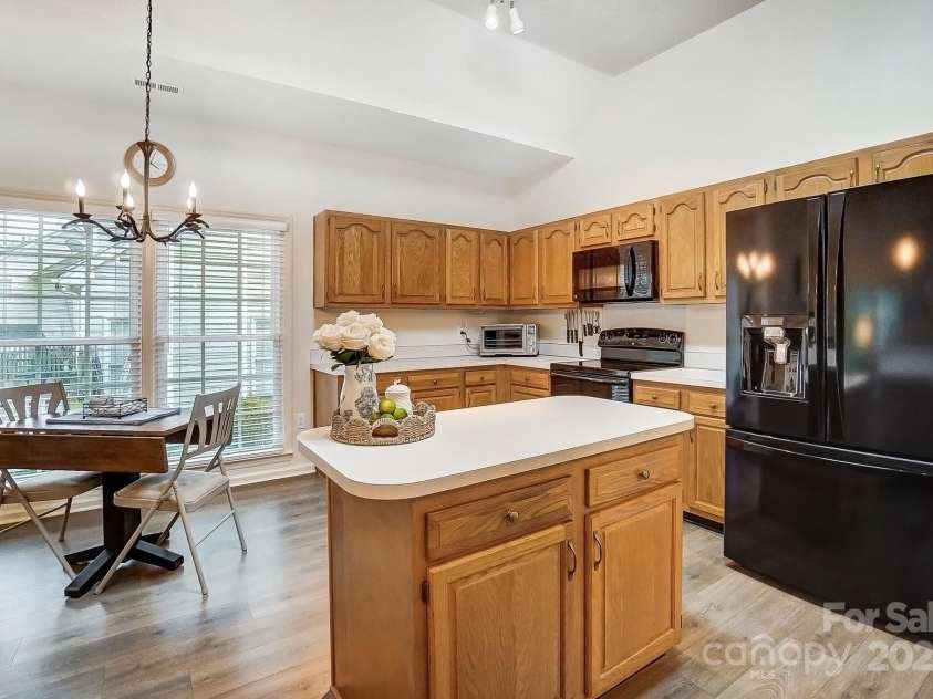 1509 Burning Lantern Lane, Kannapolis, NC 28081.  MLS# CAR4240617, YatesRealty ID 9979. 