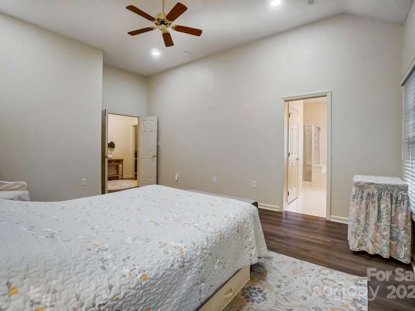 1509 Burning Lantern Lane, Kannapolis, NC 28081.  MLS# CAR4240617, YatesRealty ID 9979. 