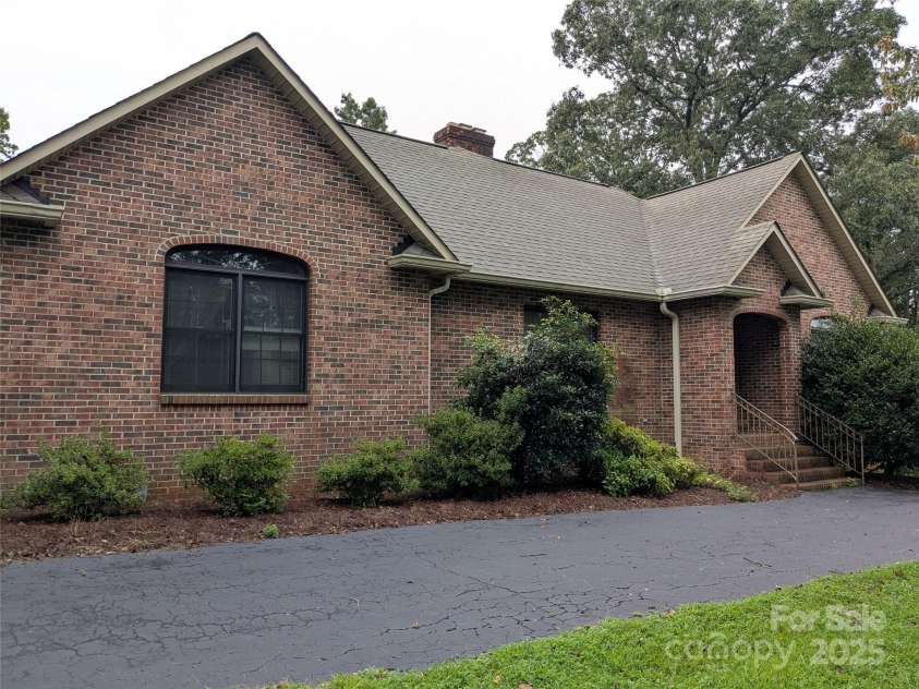 167 Patterson Road, Kings Mountain, NC 28086.  MLS# CAR4223393, YatesRealty ID 998. 