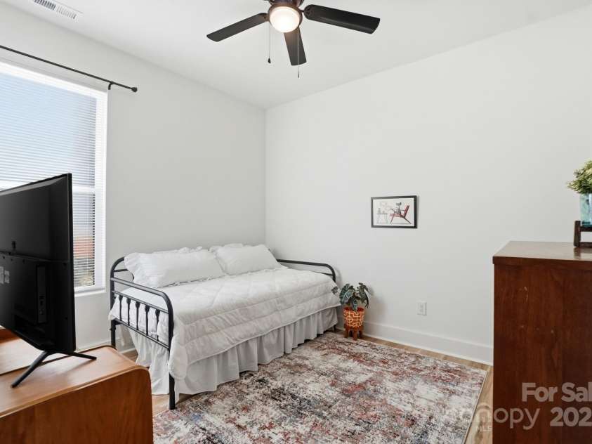 494 22nd Street, Kannapolis, NC 28083.  MLS# CAR4325150, YatesRealty ID 998. Guest Room #1