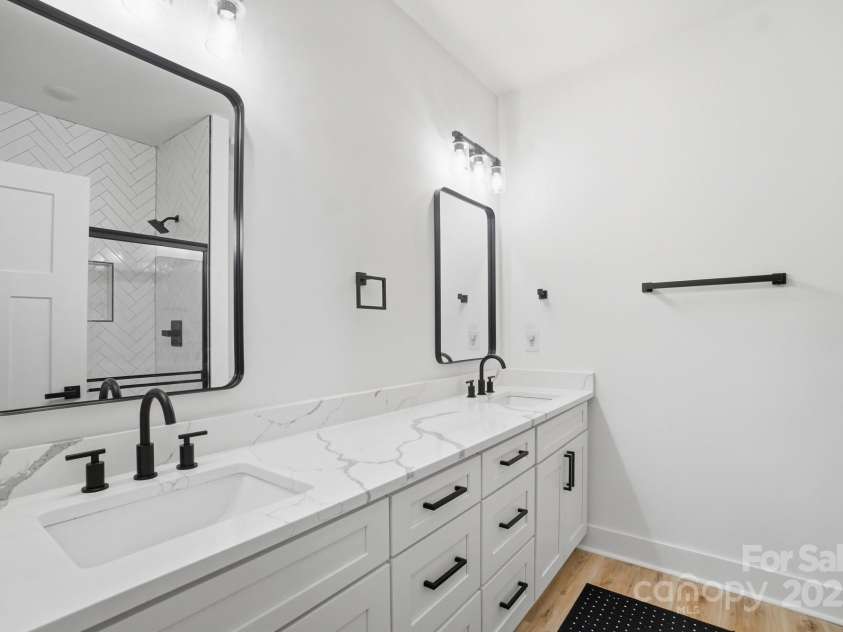 494 22nd Street, Kannapolis, NC 28083.  MLS# CAR4325150, YatesRealty ID 998. Primary bathroom with dual sinks