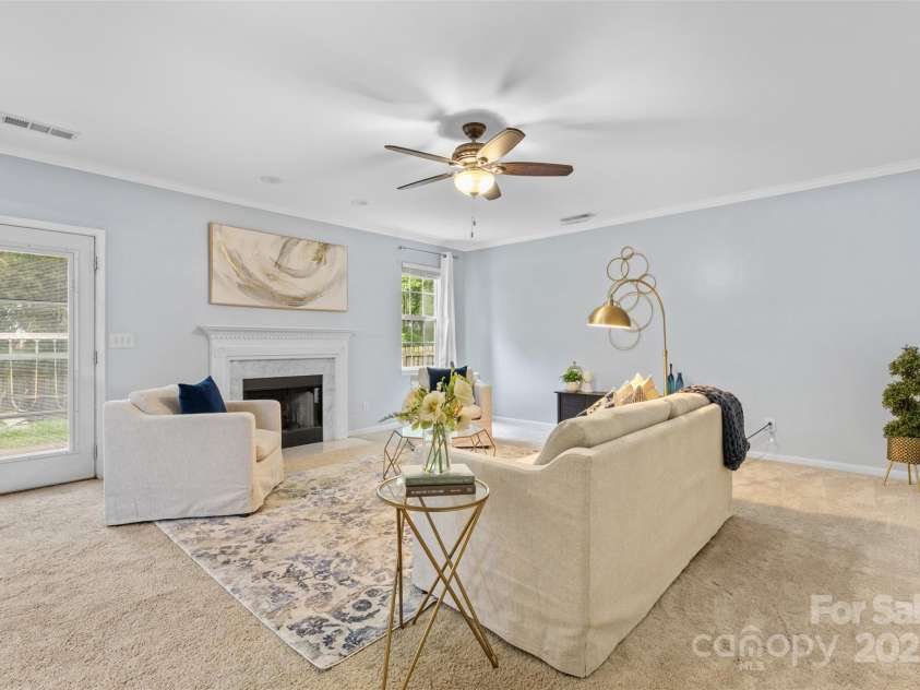 9010 Davis Crossing Court, Charlotte, NC 28269.  MLS# CAR4247554, YatesRealty ID 9982. 