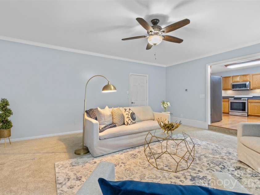 9010 Davis Crossing Court, Charlotte, NC 28269.  MLS# CAR4247554, YatesRealty ID 9982. 