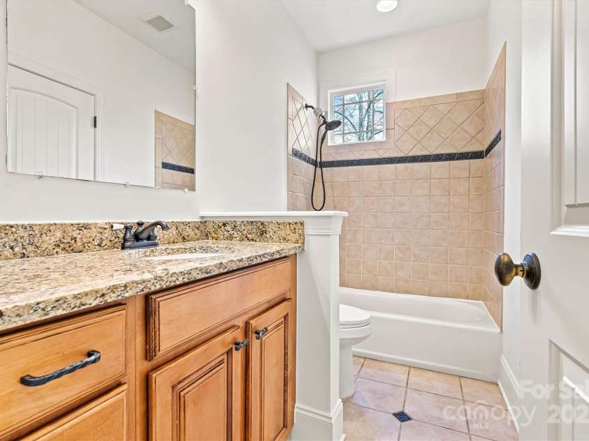 7722 Juniper Lane, Denver, NC 28037.  MLS# CAR4329145, YatesRealty ID 9984. 