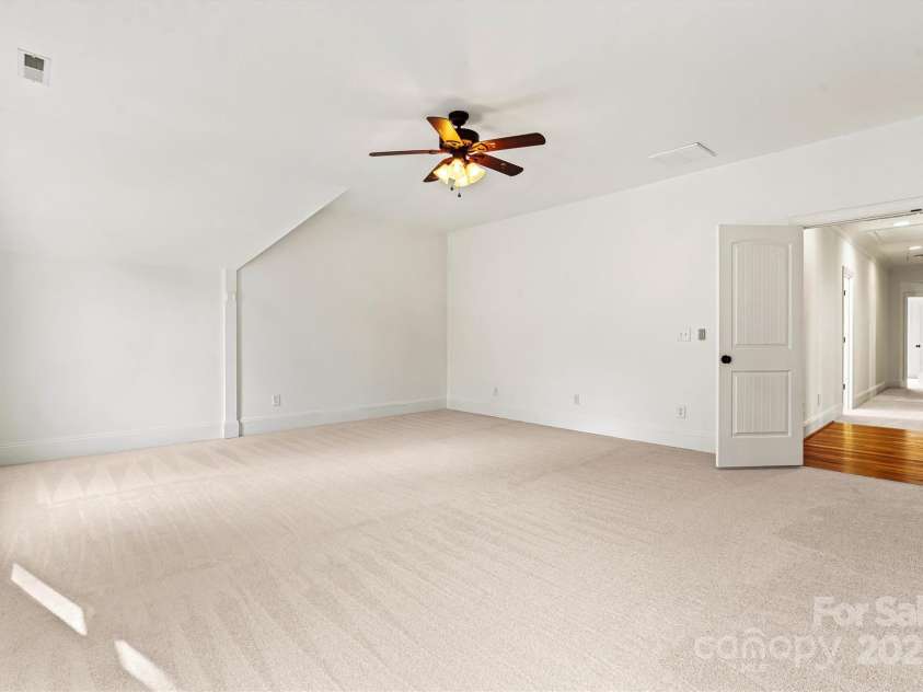 7722 Juniper Lane, Denver, NC 28037.  MLS# CAR4329145, YatesRealty ID 9984. 