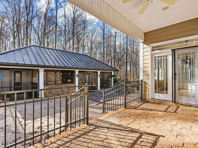 7722 Juniper Lane, Denver, NC 28037.  MLS# CAR4329145, YatesRealty ID 9984. 