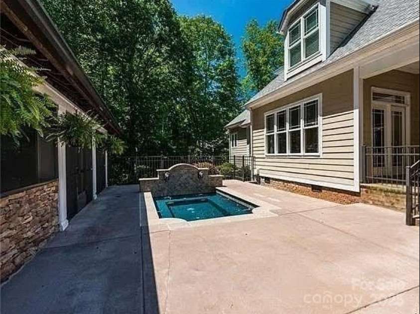 7722 Juniper Lane, Denver, NC 28037.  MLS# CAR4329145, YatesRealty ID 9984. 