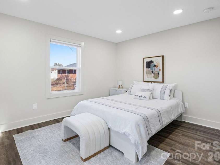 1713 Davis Park Road, Gastonia, NC 28052.  MLS# CAR4341054, YatesRealty ID 9987. 