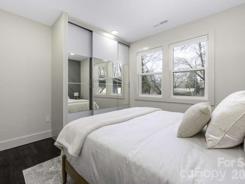 1713 Davis Park Road, Gastonia, NC 28052.  MLS# CAR4341054, YatesRealty ID 9987. 