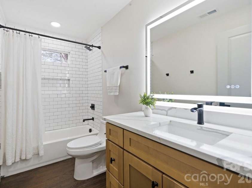 1713 Davis Park Road, Gastonia, NC 28052.  MLS# CAR4341054, YatesRealty ID 9987. 