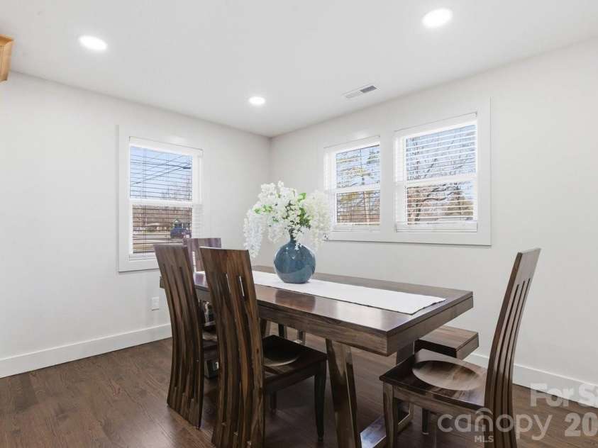 1713 Davis Park Road, Gastonia, NC 28052.  MLS# CAR4341054, YatesRealty ID 9987. 