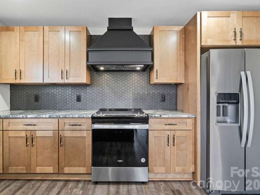 1713 Davis Park Road, Gastonia, NC 28052.  MLS# CAR4341054, YatesRealty ID 9987. 