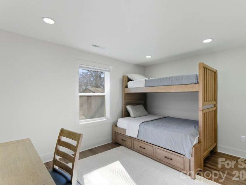 1713 Davis Park Road, Gastonia, NC 28052.  MLS# CAR4341054, YatesRealty ID 9987. 