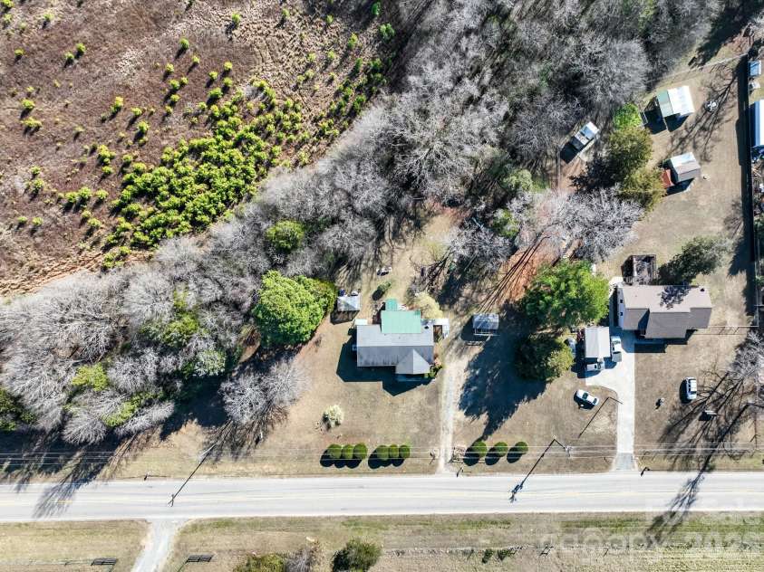 1909 Charlotte Highway, York, SC 29745.  MLS# CAR4330555, YatesRealty ID 9987. 