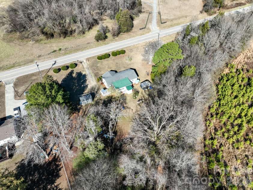 1909 Charlotte Highway, York, SC 29745.  MLS# CAR4330555, YatesRealty ID 9987. 