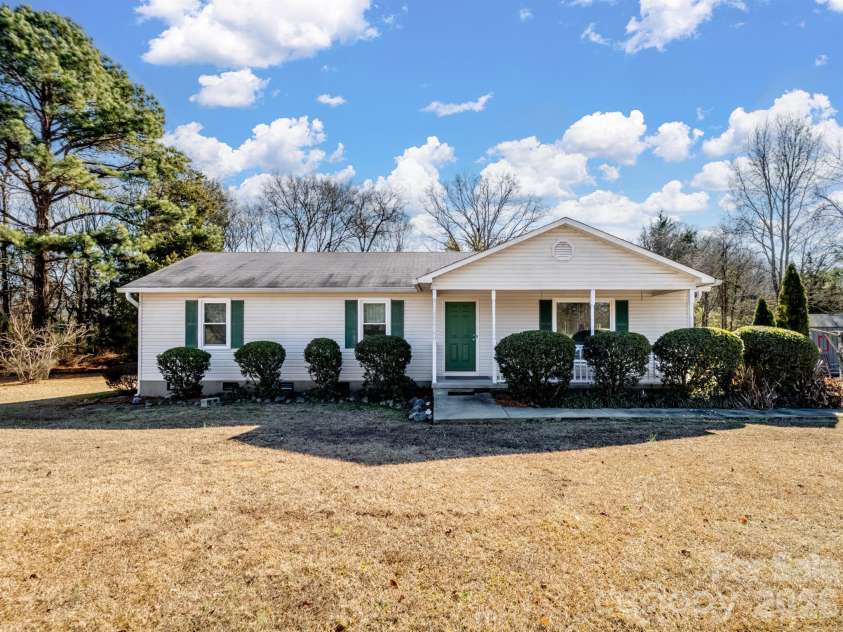 1909 Charlotte Highway, York, SC 29745.  MLS# CAR4330555, YatesRealty ID 9987. 