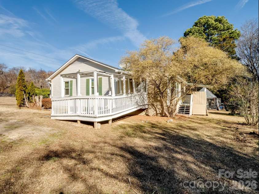 1909 Charlotte Highway, York, SC 29745.  MLS# CAR4330555, YatesRealty ID 9987. 