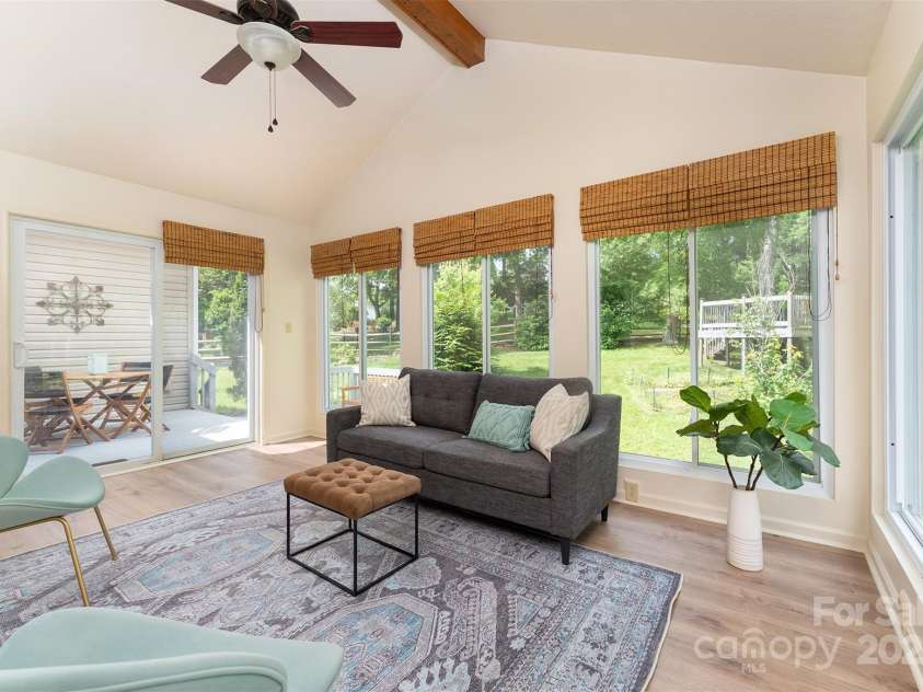 415 Kingfisher Lane, Mills River, NC 28759.  MLS# CAR4234058, YatesRealty ID 9988. 