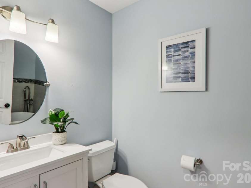 544 Bluebird Ridge, Asheville, NC 28804.  MLS# CAR4358394, YatesRealty ID 9988. 