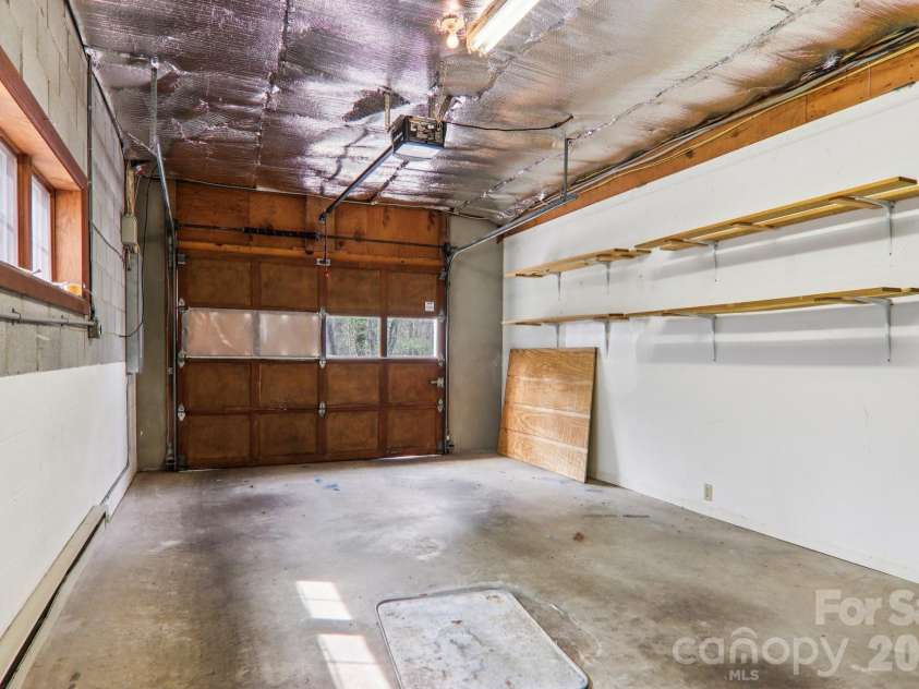 544 Bluebird Ridge, Asheville, NC 28804.  MLS# CAR4358394, YatesRealty ID 9988. 