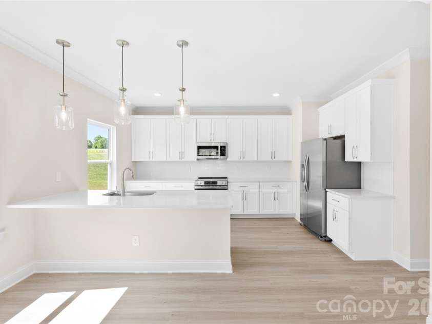 109 Titleist Drive, Statesville, NC 28677.  MLS# CAR4382087, YatesRealty ID 9990. 