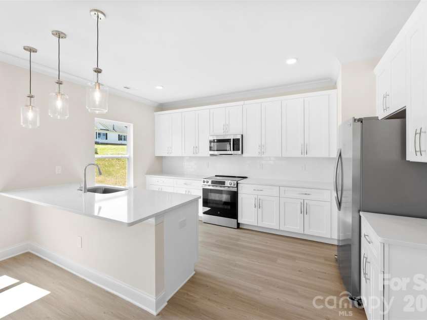 109 Titleist Drive, Statesville, NC 28677.  MLS# CAR4382087, YatesRealty ID 9990. 