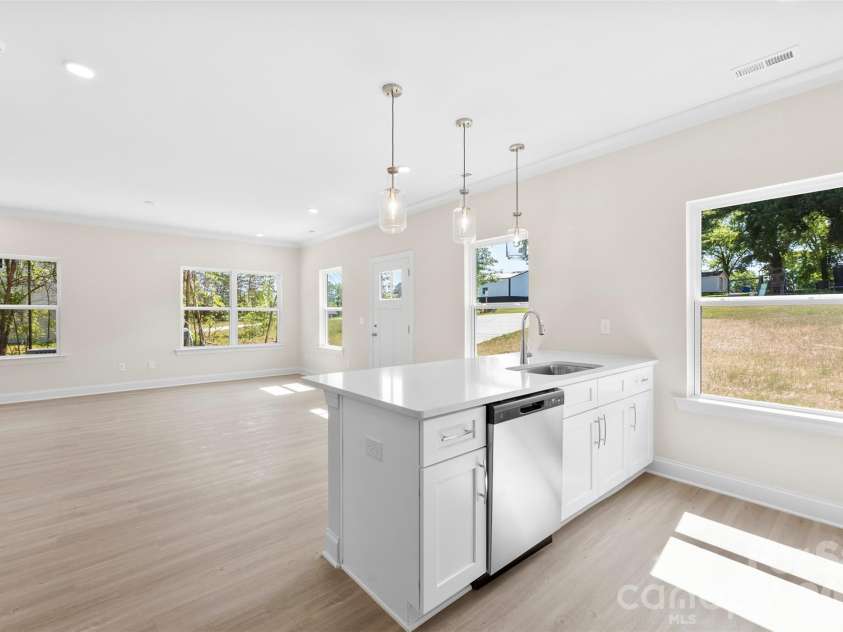 109 Titleist Drive, Statesville, NC 28677.  MLS# CAR4382087, YatesRealty ID 9990. 