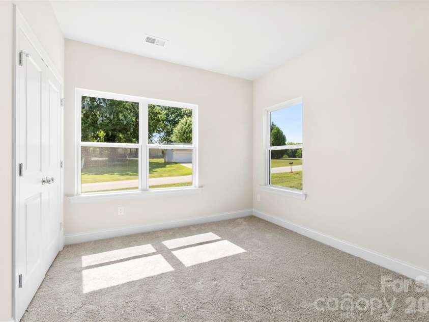 109 Titleist Drive, Statesville, NC 28677.  MLS# CAR4382087, YatesRealty ID 9990. Guest bedroom #1