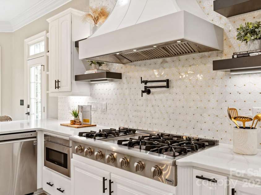 1001 Medinah Court, Waxhaw, NC 28173.  MLS# CAR4252507, YatesRealty ID 9992. 