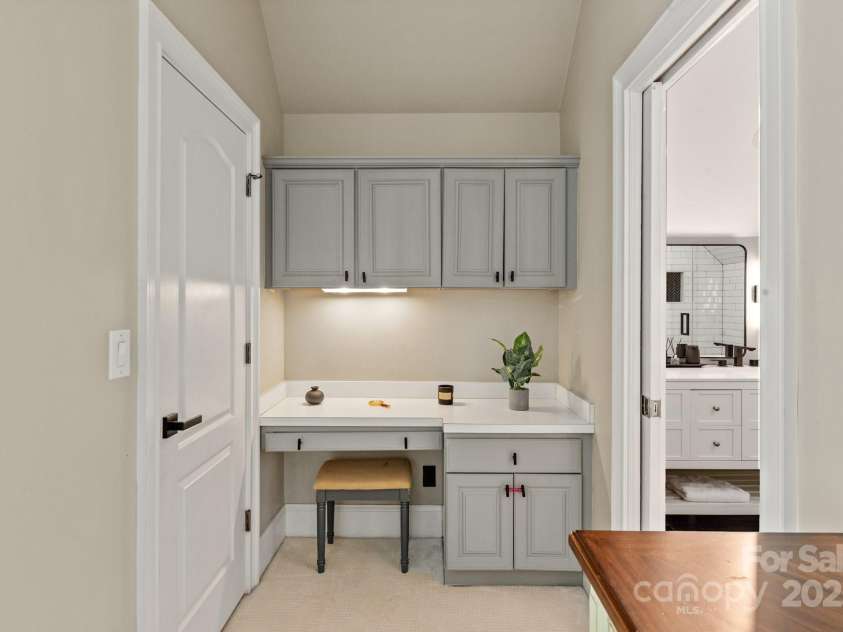 1001 Medinah Court, Waxhaw, NC 28173.  MLS# CAR4252507, YatesRealty ID 9992. 