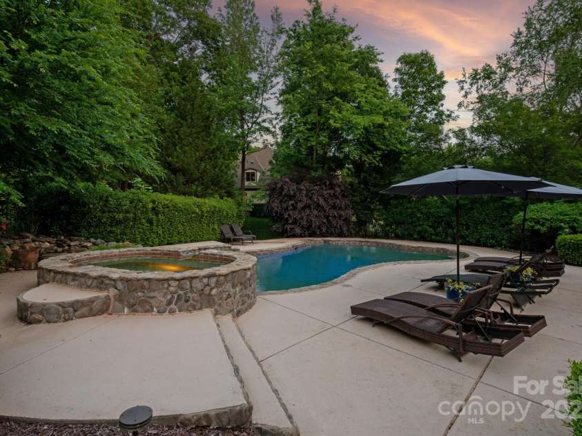 1001 Medinah Court, Waxhaw, NC 28173.  MLS# CAR4252507, YatesRealty ID 9992. 