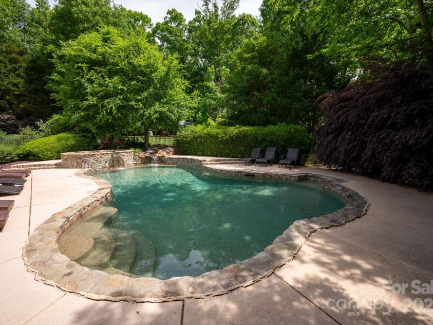 1001 Medinah Court, Waxhaw, NC 28173.  MLS# CAR4252507, YatesRealty ID 9992. 