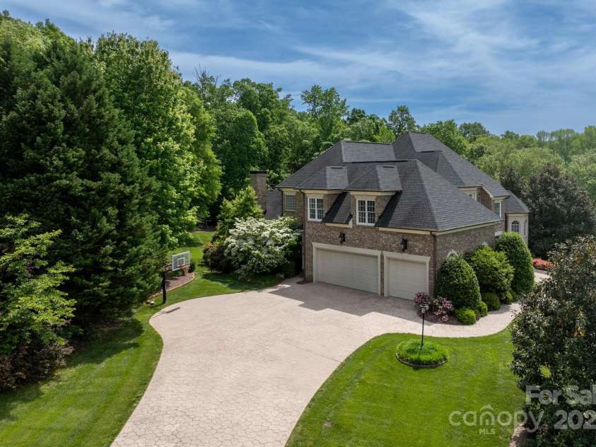 1001 Medinah Court, Waxhaw, NC 28173.  MLS# CAR4252507, YatesRealty ID 9992. 