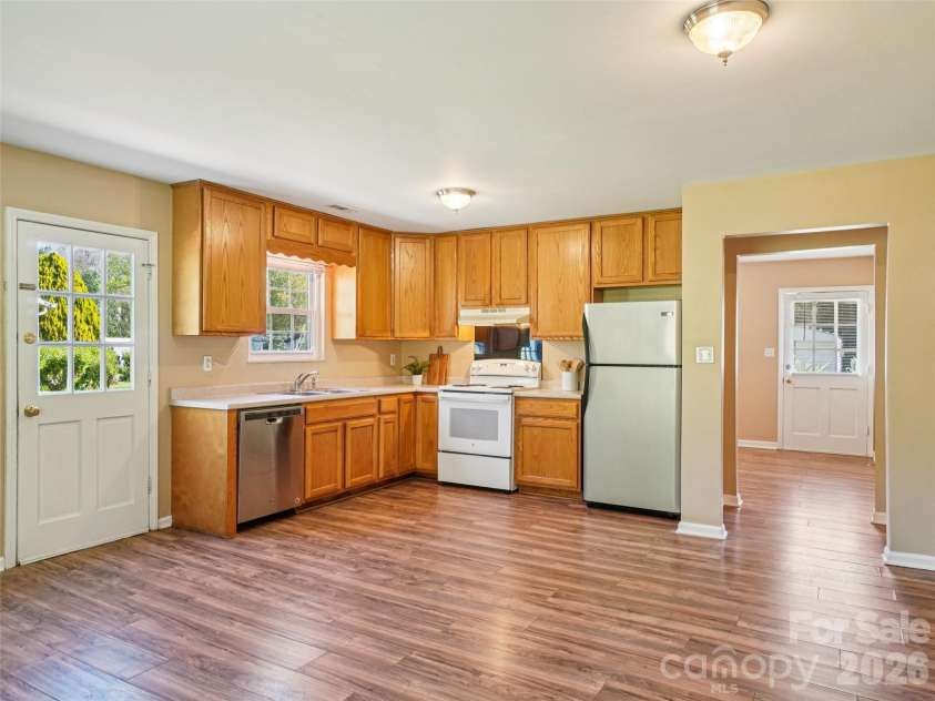 88 Lees Creek Road, Asheville, NC 28806.  MLS# CAR4366709, YatesRealty ID 9992. 